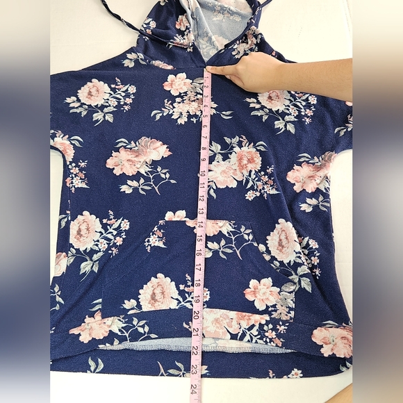 Ardene Floral Long Sleeve Top Hoodie - Picture 10 of 13
